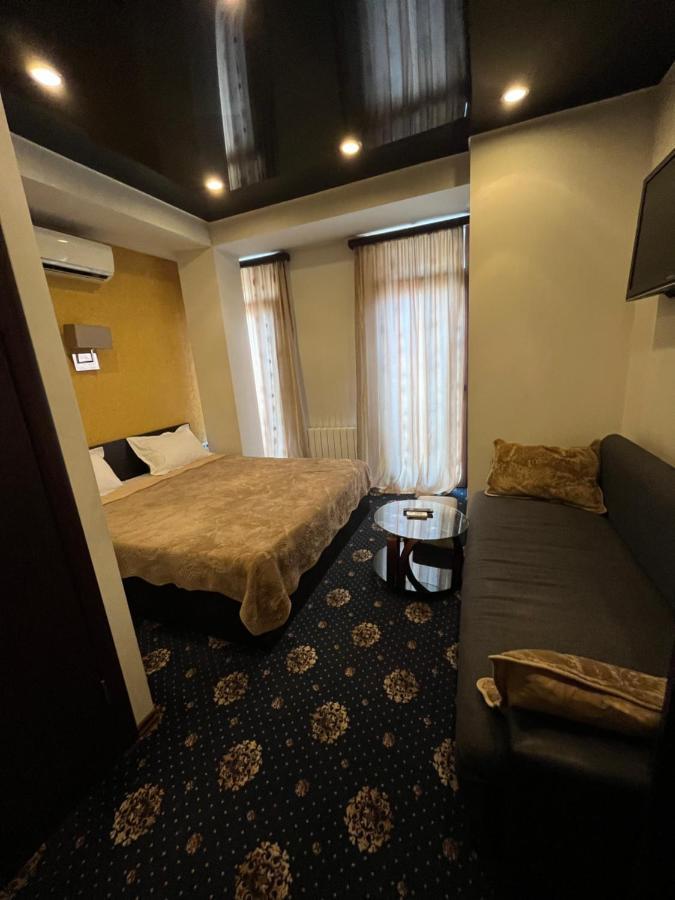 Hotel New Royal Τυφλίδα Εξωτερικό φωτογραφία