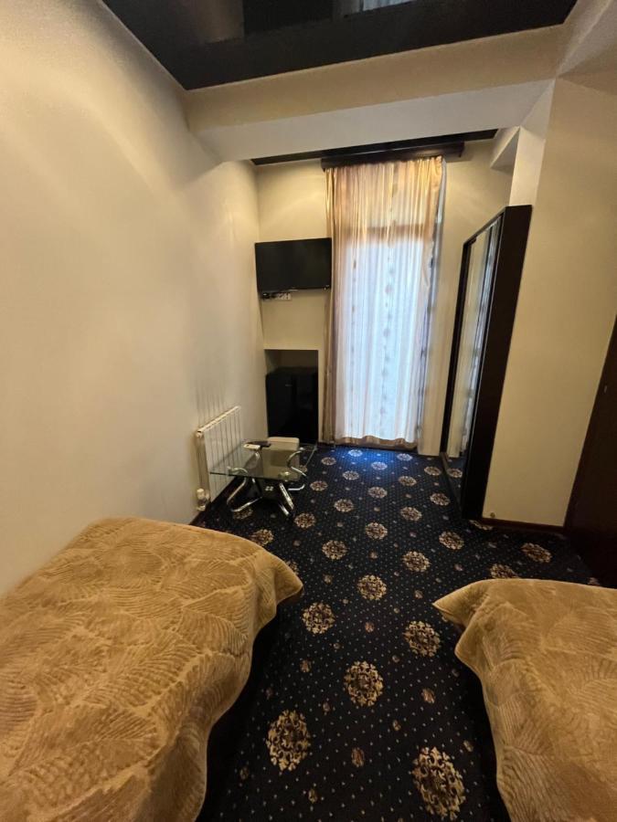 Hotel New Royal Τυφλίδα Εξωτερικό φωτογραφία