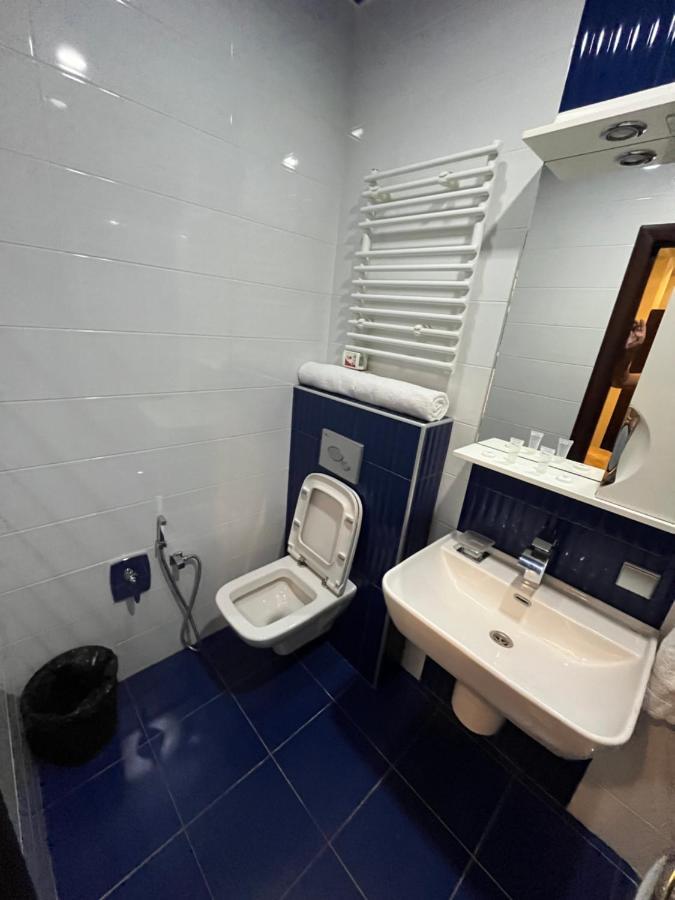 Hotel New Royal Τυφλίδα Εξωτερικό φωτογραφία