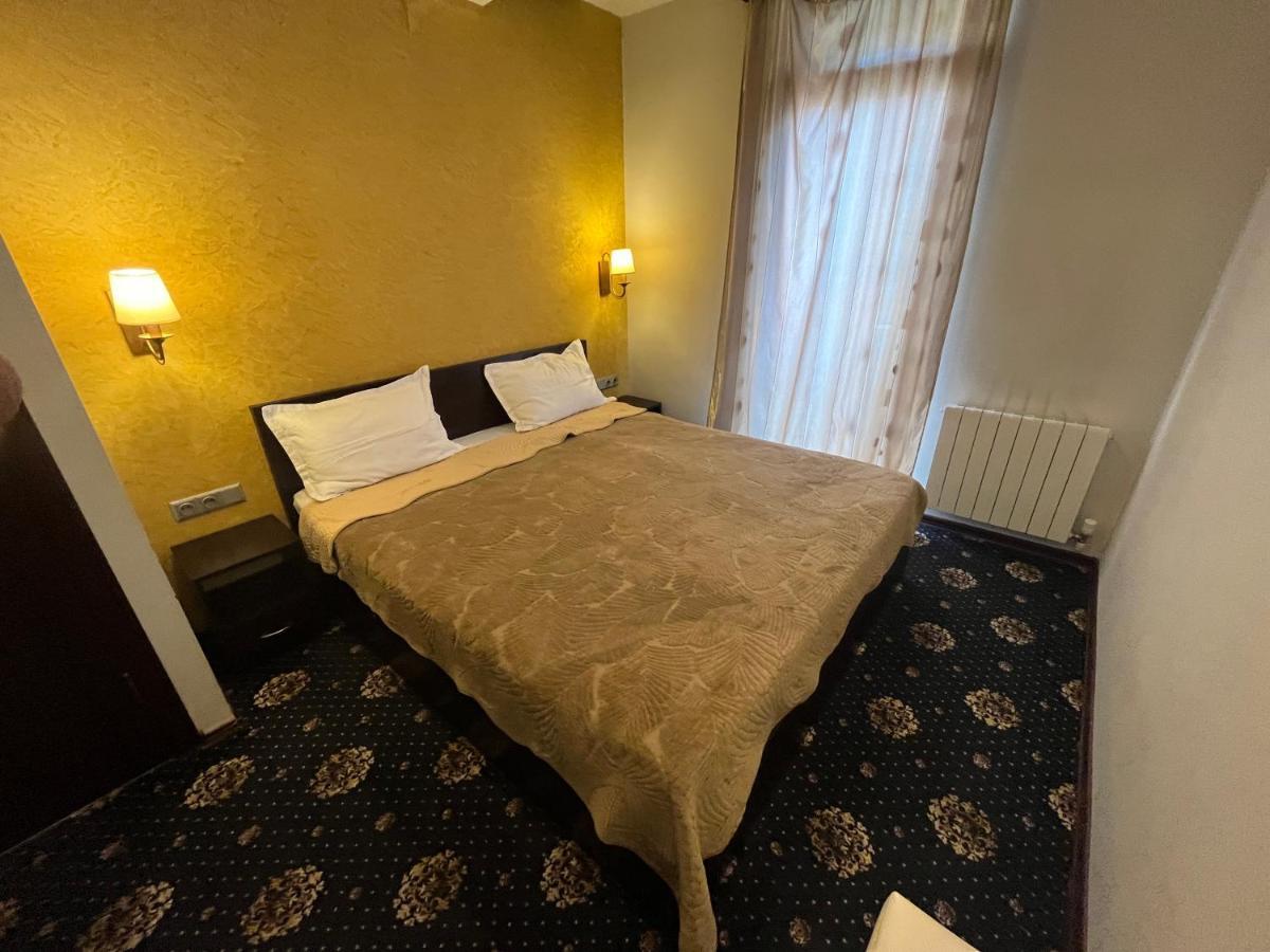 Hotel New Royal Τυφλίδα Εξωτερικό φωτογραφία